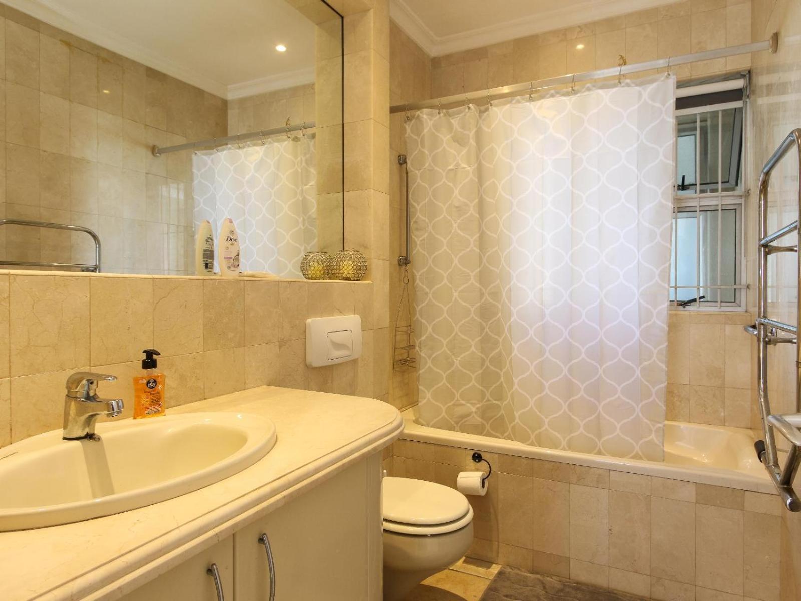 Ocean View Properties - Penthouse Cape Town Room photo