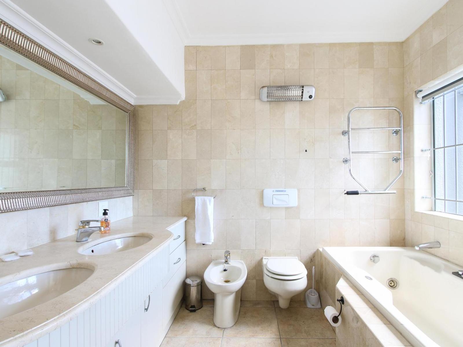 Ocean View Properties - Penthouse Cape Town Room photo